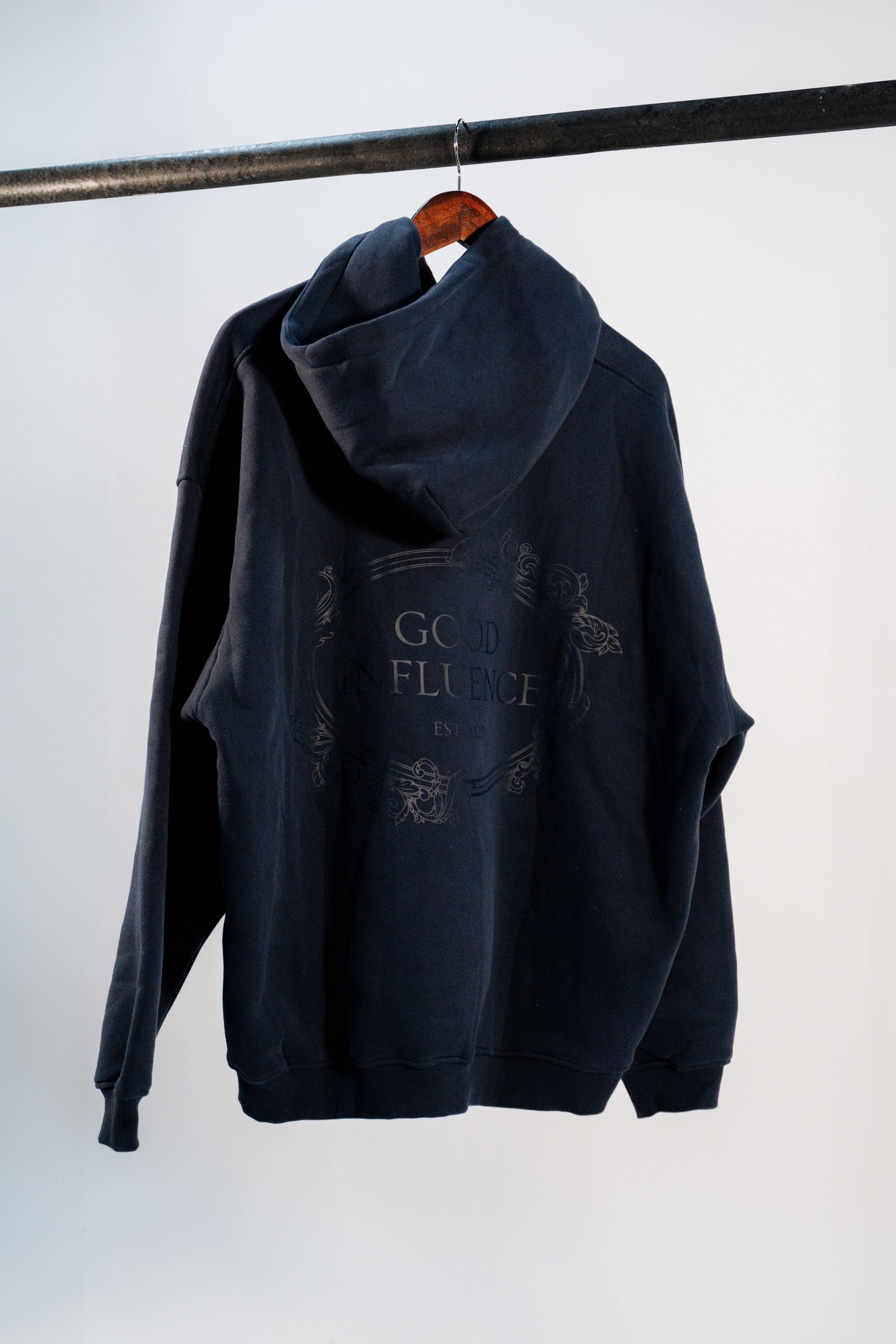 CLASSIC FLEECE HOODIE - NAVY