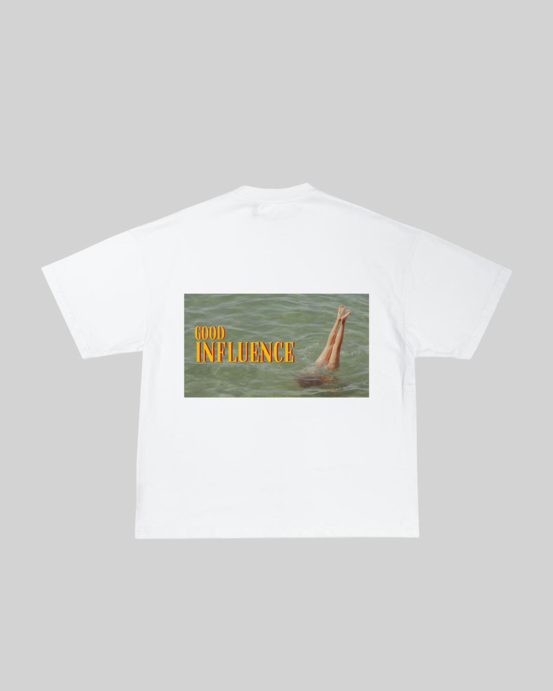 GRAPHIC TEE - WHITE